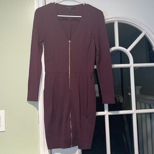 Dynamite burgundy dress size TP/XS with pockets